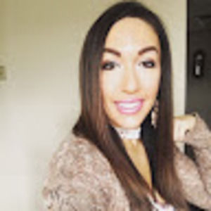 Meet your Posher, April